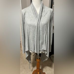 Anthropologie Guinevere Gray Waterfall Cardigan. Size M
